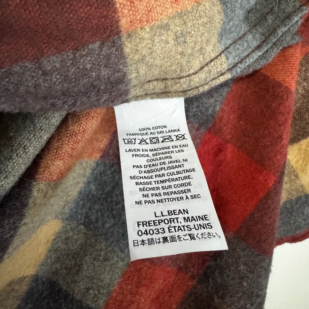 L.L. Bean Mens  Flannel Shirt Red Grey Plaid Button Down Heavyweight Cotton - Picture 5 of 5
